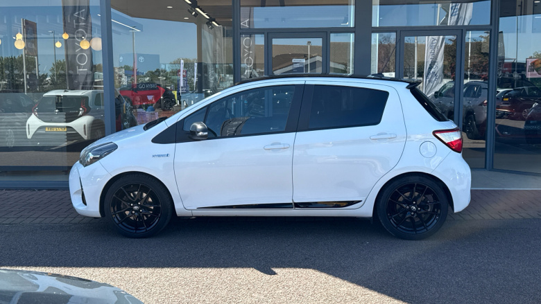 Toyota Yaris 1.5 Hybrid GR-Sport 5dr CVT [Nav] Hybrid Hatchback